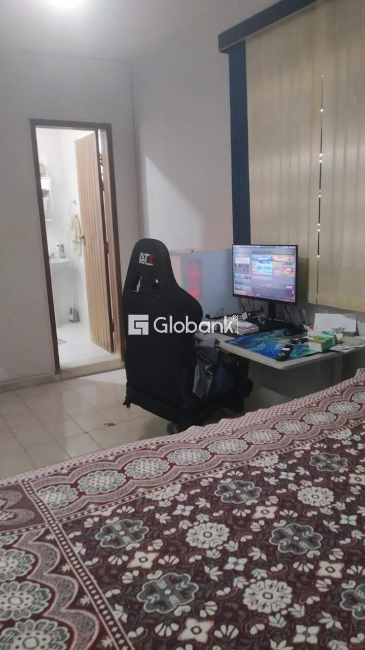 Casa 6 quartos à venda Centro 500m² Januária MG: 