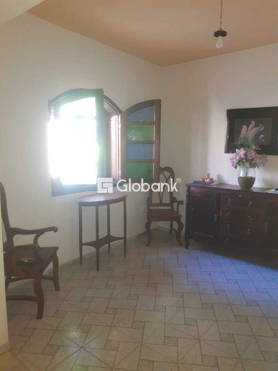 Casa 6 quartos à venda Centro 500m² Januária MG: 