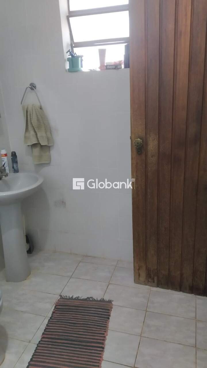 Casa 6 quartos à venda Centro 500m² Januária MG: 