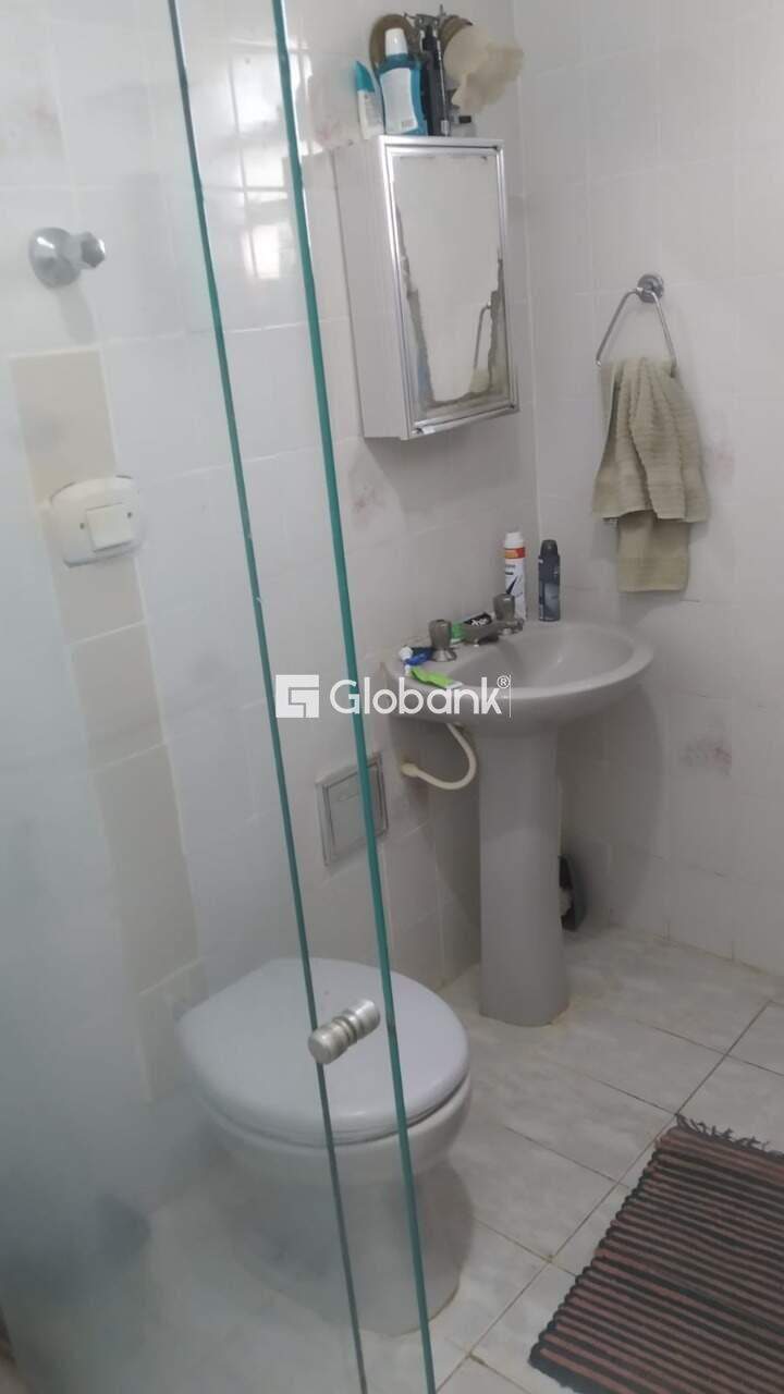 Casa 6 quartos à venda Centro 500m² Januária MG: 