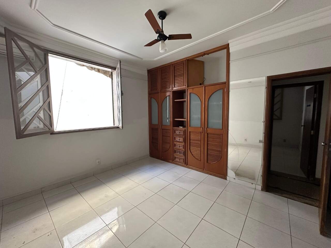 Casa 4 quartos para aluguel São José 300m² Montes Claros MG: Quarto