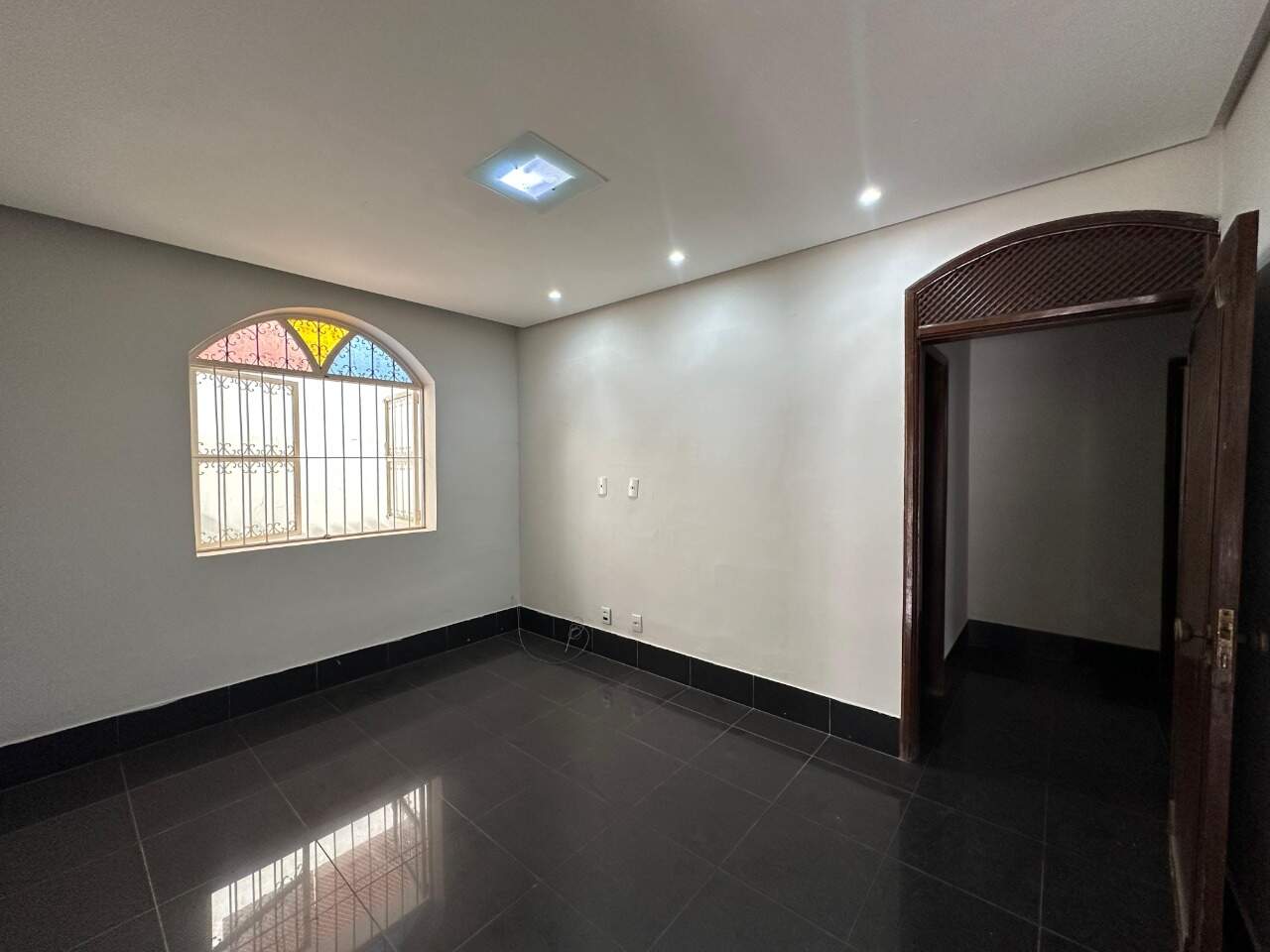 Casa 3 quartos para aluguel Jardim Panorama 191m² Montes Claros MG: Quarto