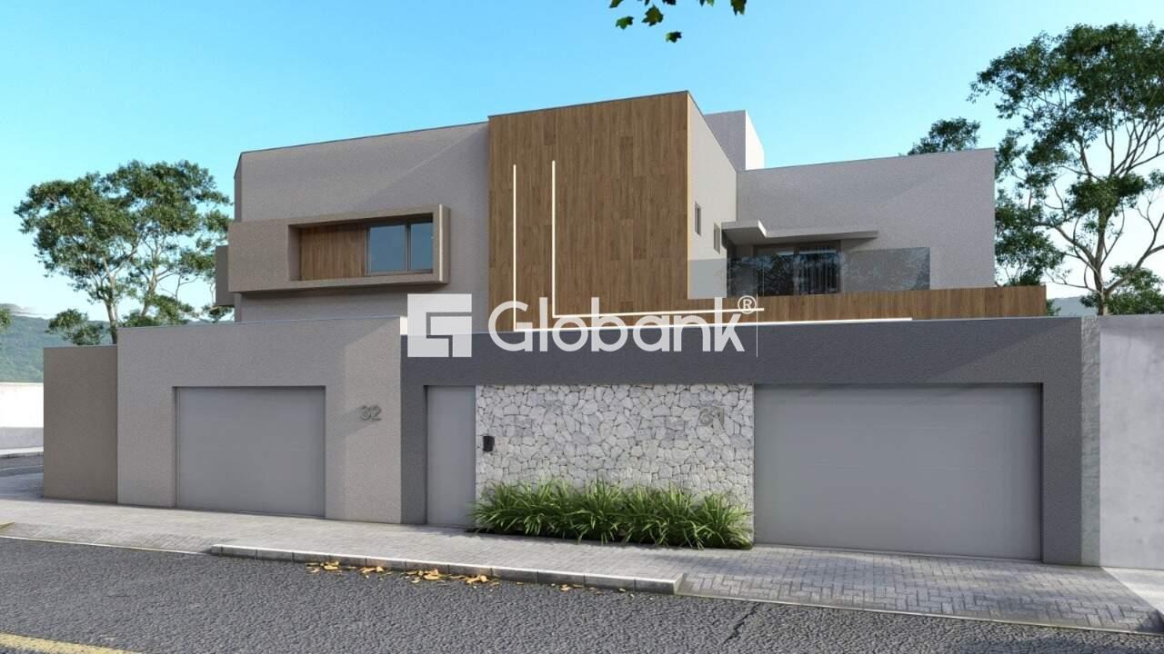 Casa 6 quartos à venda Sagrada Família 350m² Montes Claros MG: 