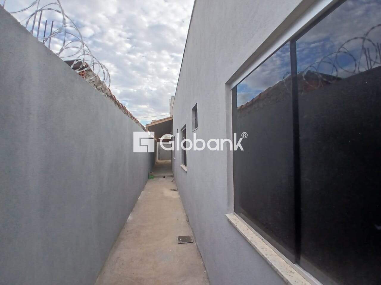 Casa 3 quartos à venda Vila Sion 90m² Montes Claros MG: 