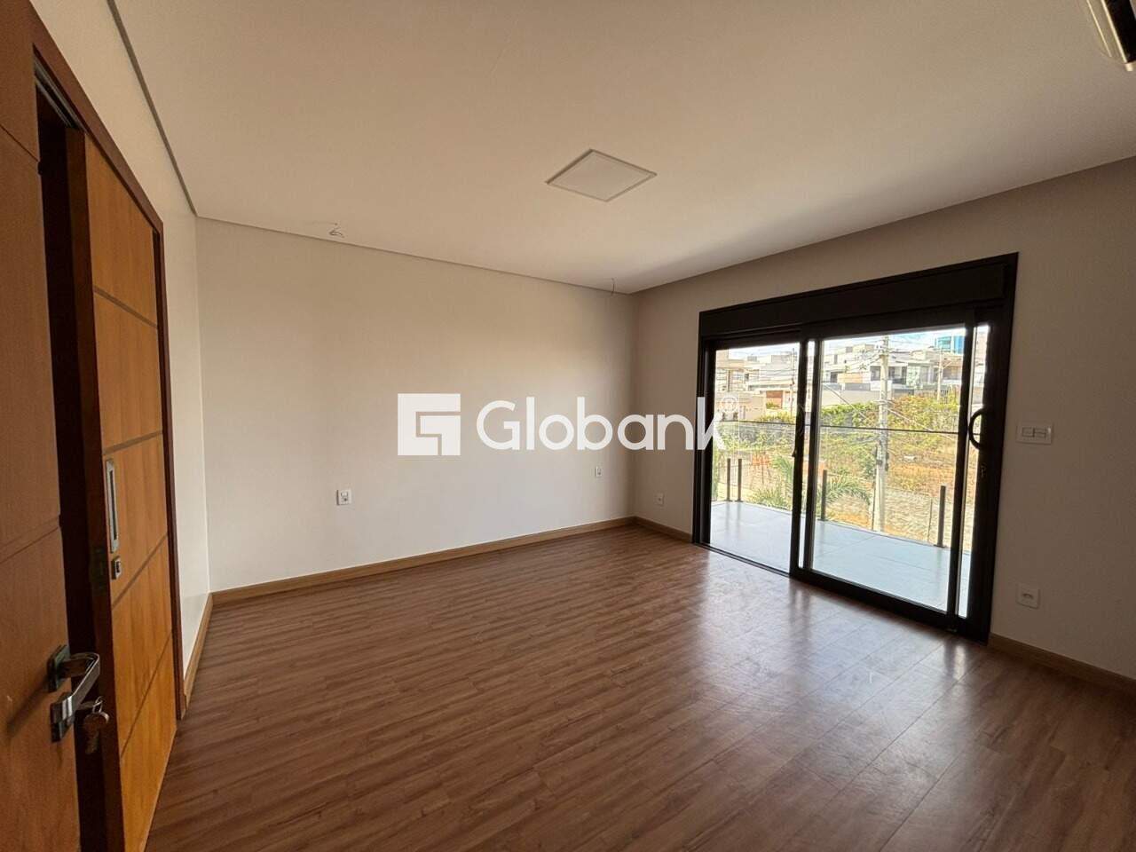 Casa 3 quartos à venda Ibituruna 400m² Montes Claros MG: