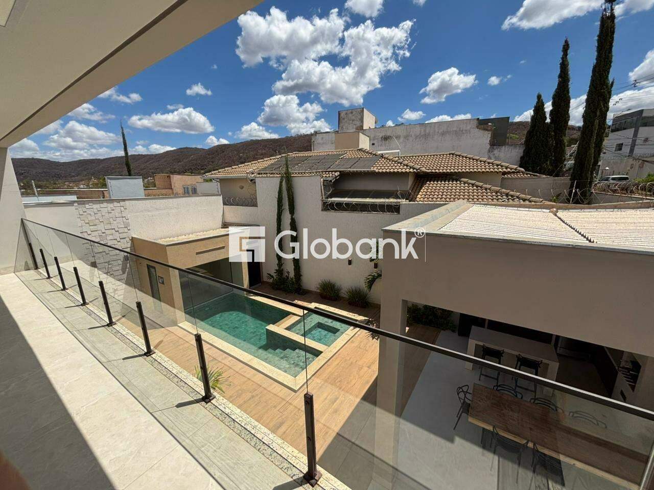 Casa 3 quartos à venda Ibituruna 400m² Montes Claros MG: