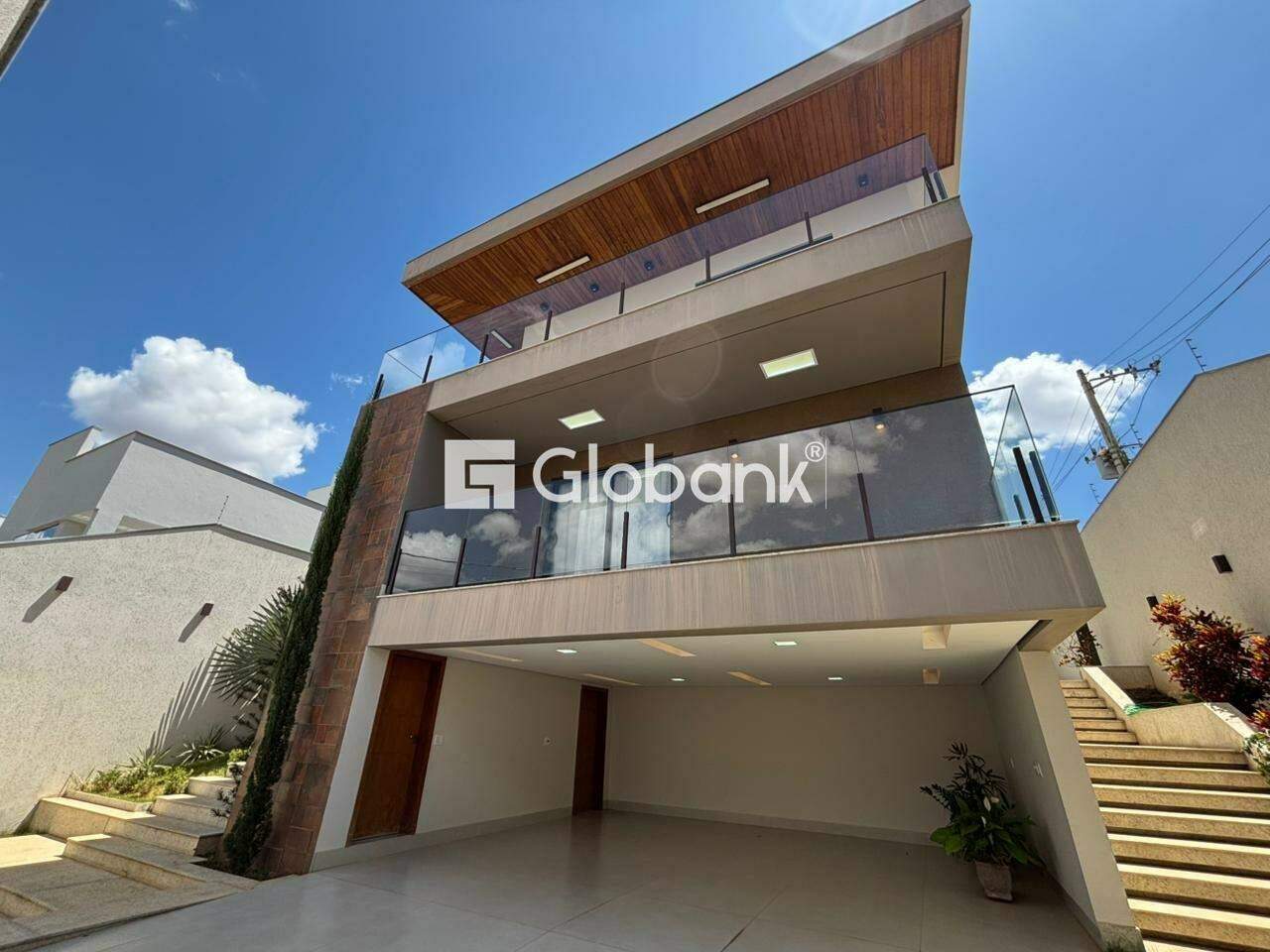 Casa 3 quartos à venda Ibituruna 400m² Montes Claros MG: 