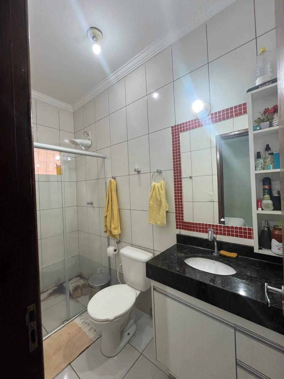 Casa 3 quartos à venda Vila Exposição 250m² Montes Claros MG: SU TE