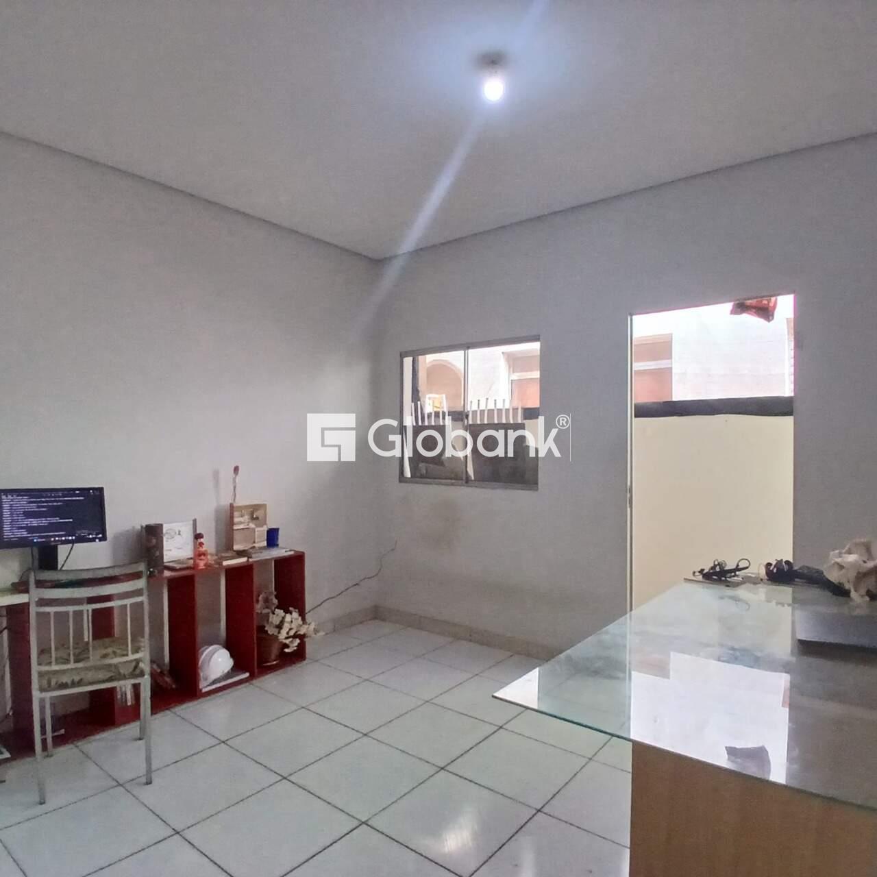 Apartamento 3 quartos à venda Cândida Câmara 0m² Montes Claros MG: 