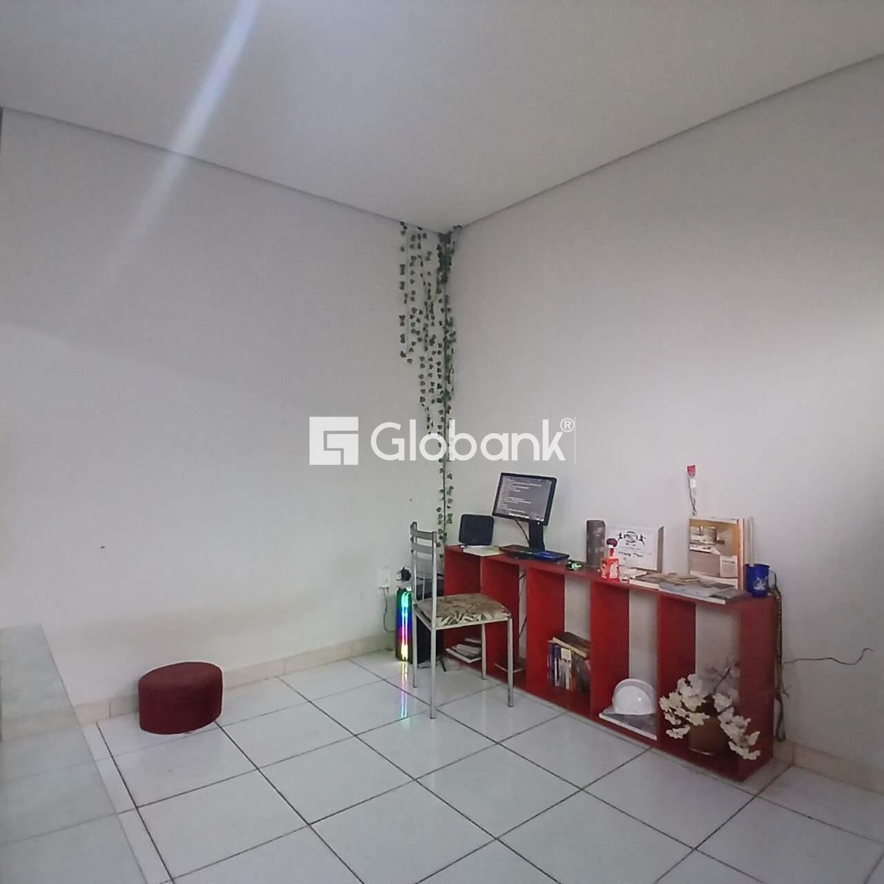 Apartamento 3 quartos à venda Cândida Câmara 0m² Montes Claros MG: 