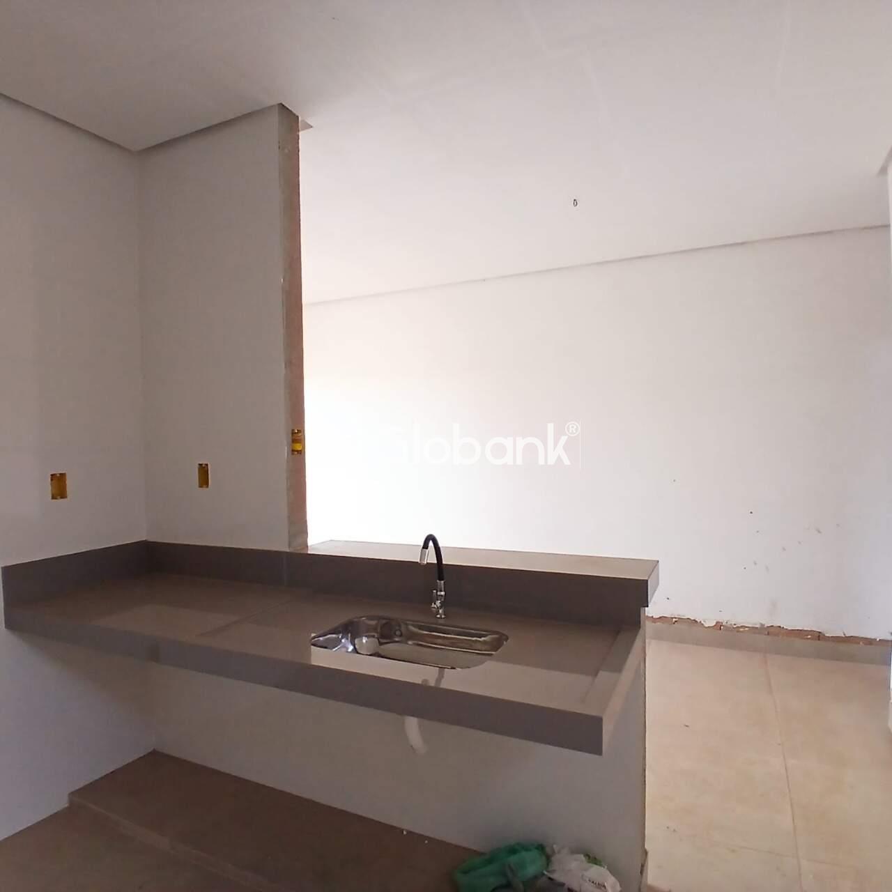 Casa 2 quartos à venda Vila Sion 45m² Montes Claros MG: 