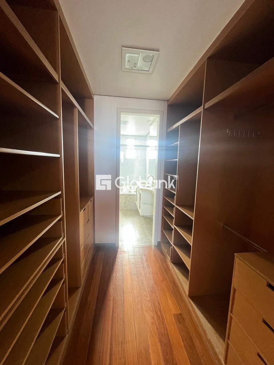 Cobertura 4 quartos à venda Cidade Santa Maria 229,43m² Montes Claros MG: 