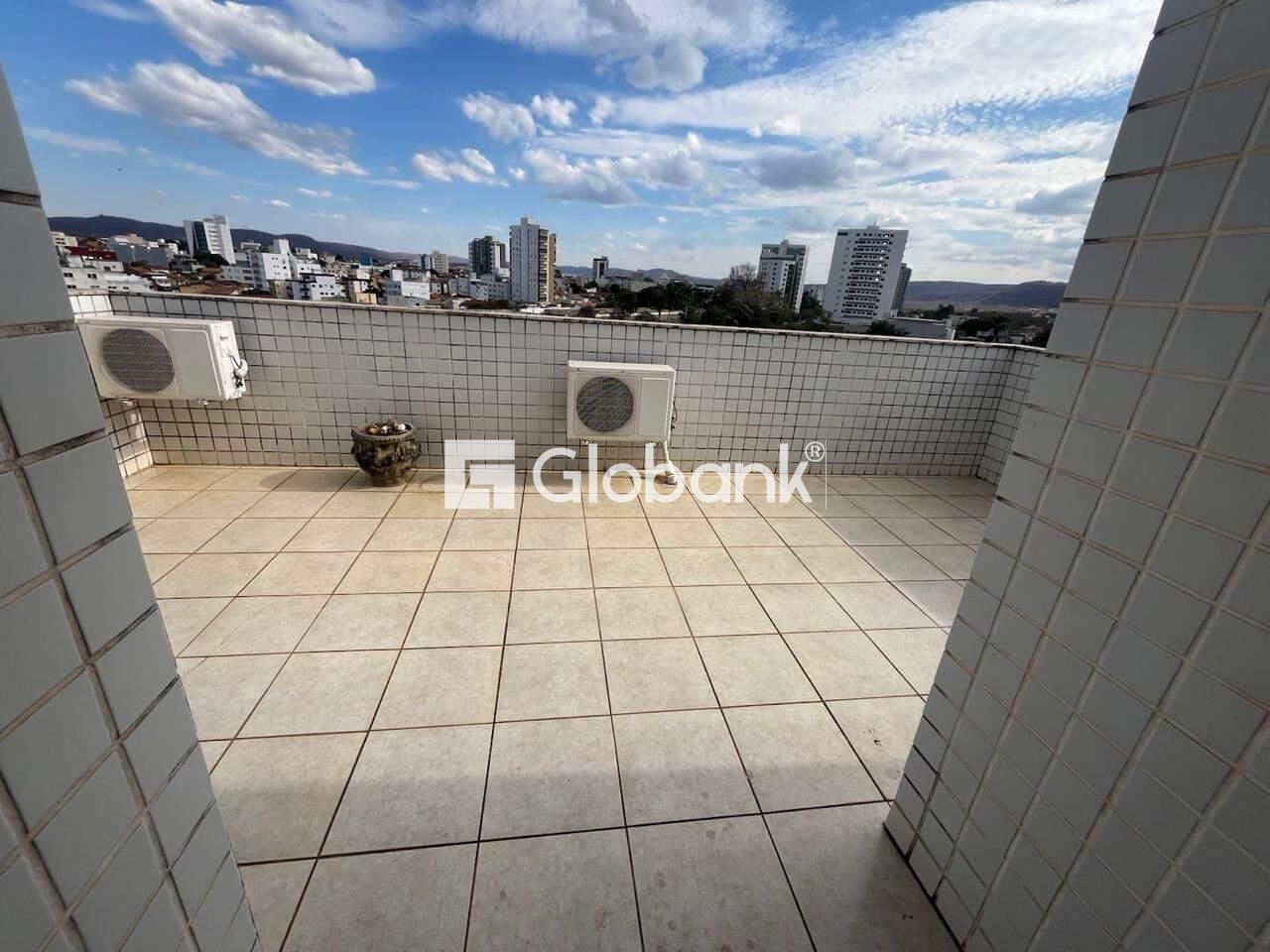 Cobertura 4 quartos à venda Cidade Santa Maria 229,43m² Montes Claros MG: 