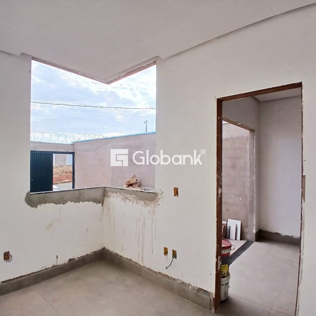 Casa 2 quartos à venda Loteamento Novo Primavera 45m² Montes Claros MG: 