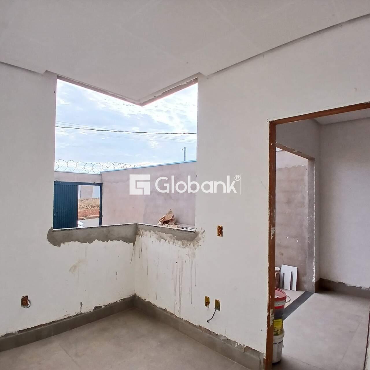 Casa 2 quartos à venda Loteamento Novo Primavera 45m² Montes Claros MG: 