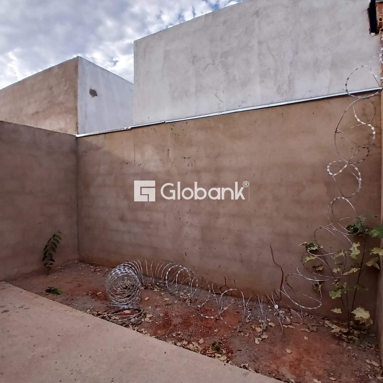 Casa 2 quartos à venda Loteamento Novo Primavera 45m² Montes Claros MG: 