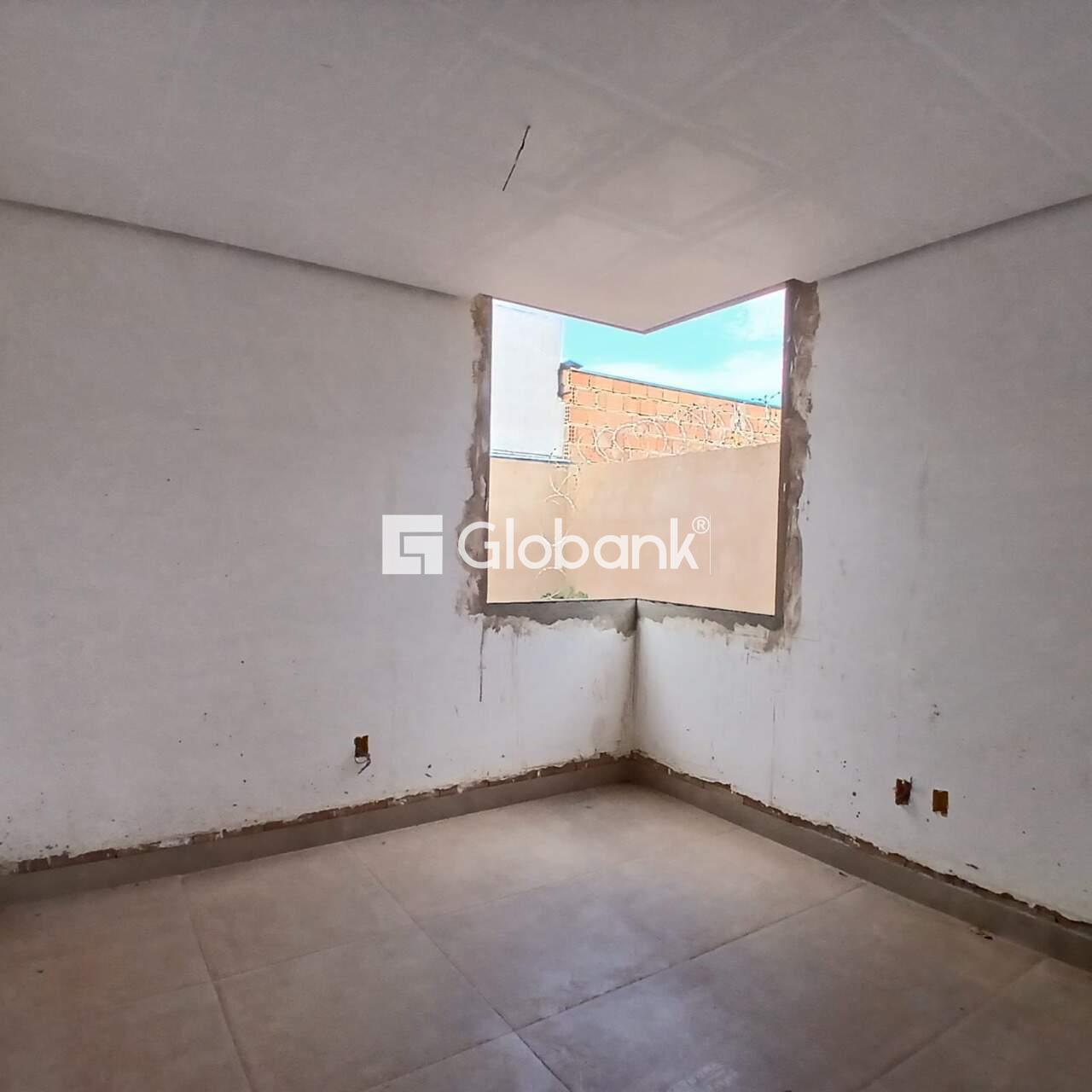 Casa 2 quartos à venda Loteamento Novo Primavera 45m² Montes Claros MG: 