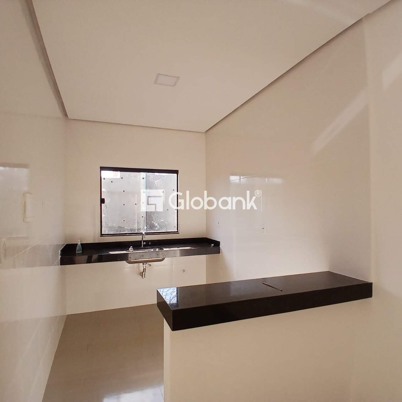Casa 2 quartos à venda Loteamento Novo Primavera 50m² Montes Claros MG: