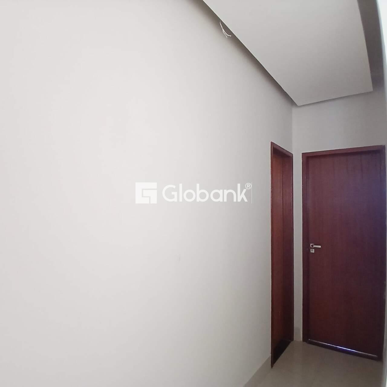 Casa 3 quartos à venda Santo Inácio 74m² Montes Claros MG: 