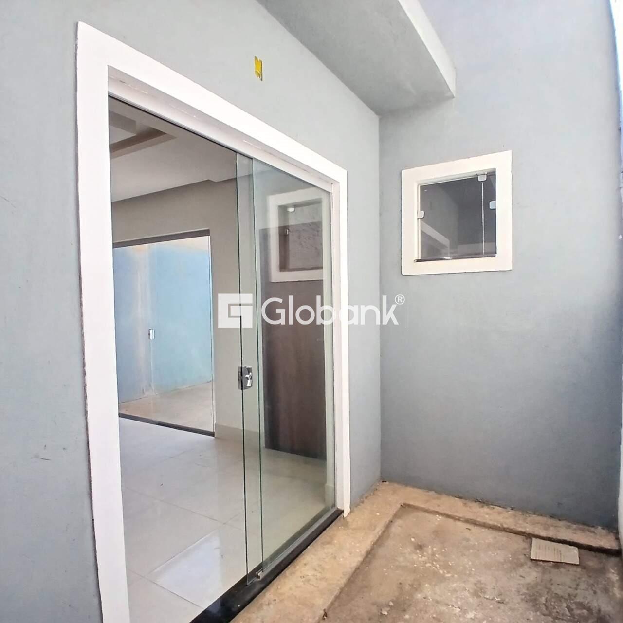 Casa 3 quartos à venda Santo Inácio 74m² Montes Claros MG: 