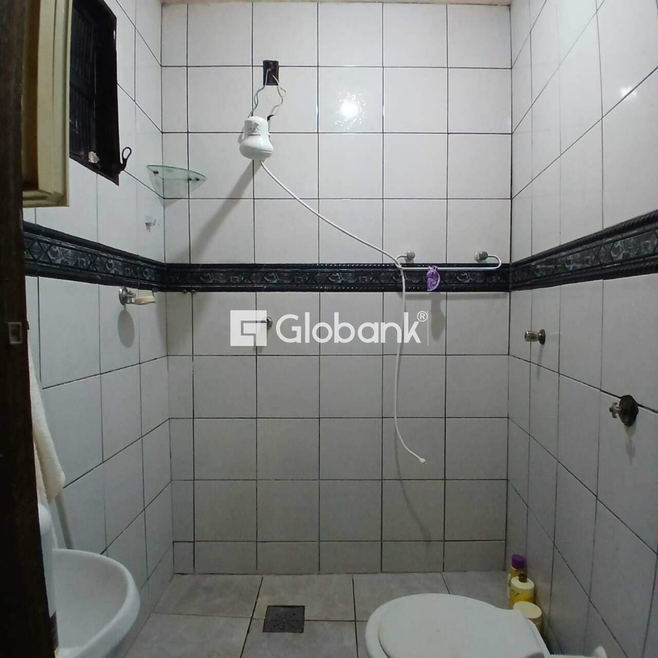 Casa 4 quartos à venda Conjunto Residencial JK 84m² Montes Claros MG: 