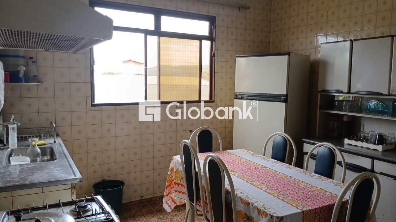 Casa 3 quartos à venda Major Prates 120m² Montes Claros MG: