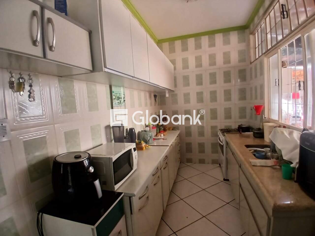 Casa 3 quartos à venda Major Prates 150m² Montes Claros MG: 