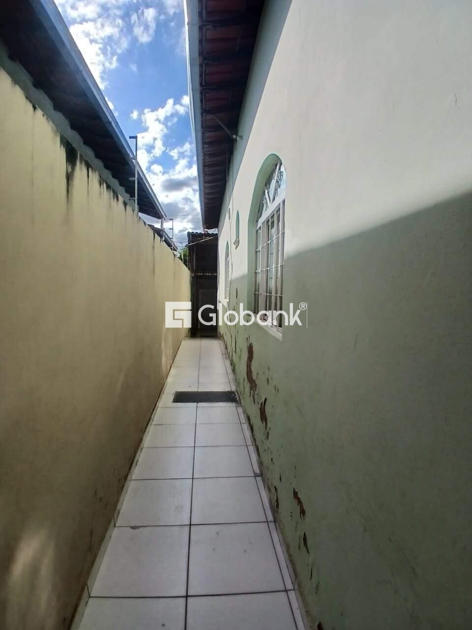 Casa 3 quartos à venda Major Prates 150m² Montes Claros MG: 