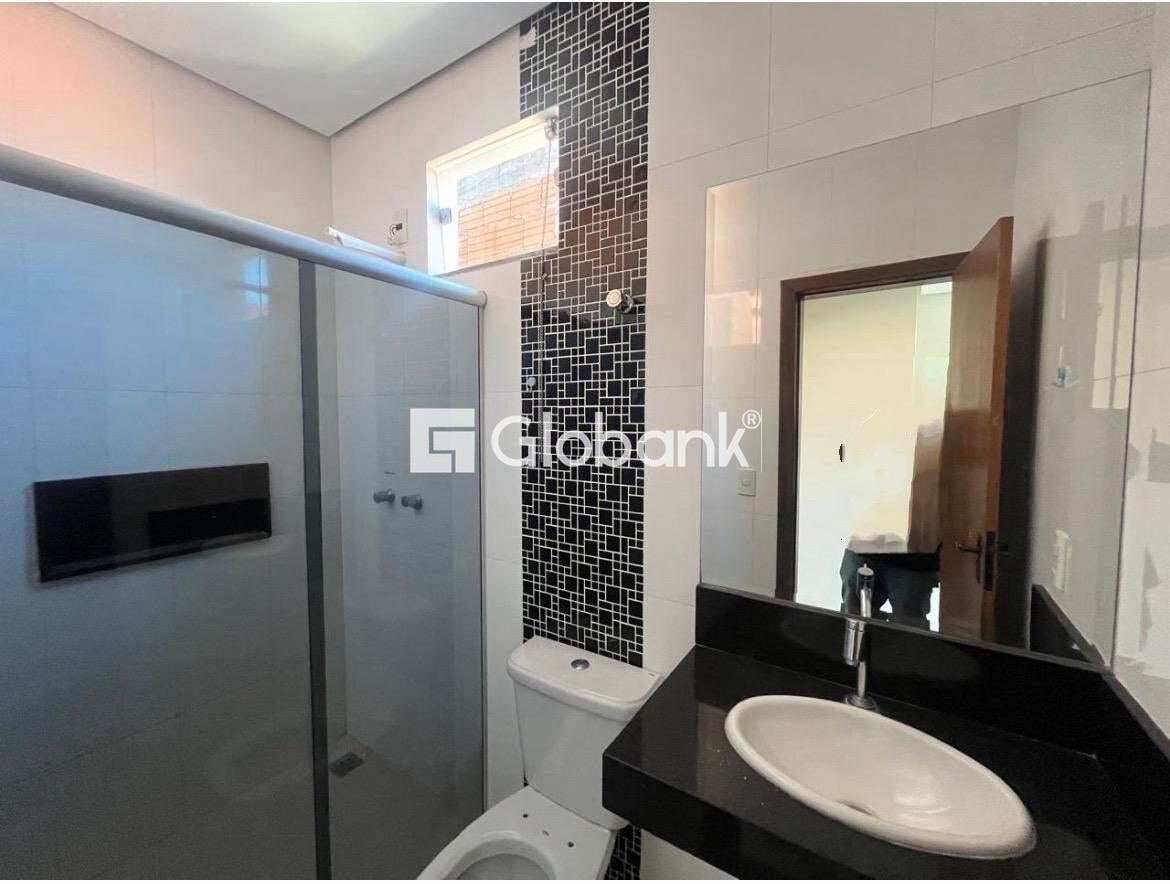 Casa 4 quartos à venda Maracanã 240m² Montes Claros MG: 