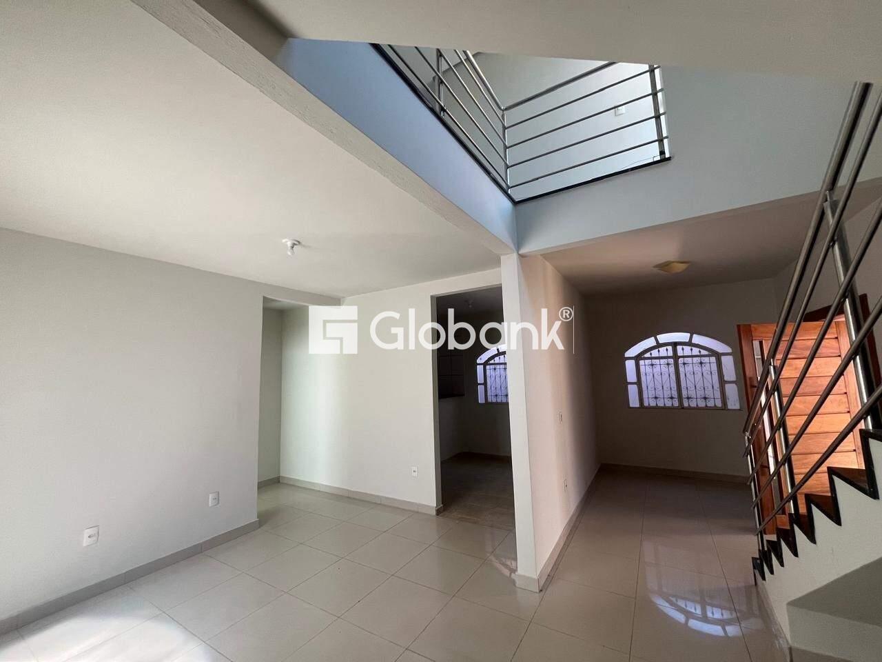 Casa 4 quartos à venda Maracanã 240m² Montes Claros MG: 