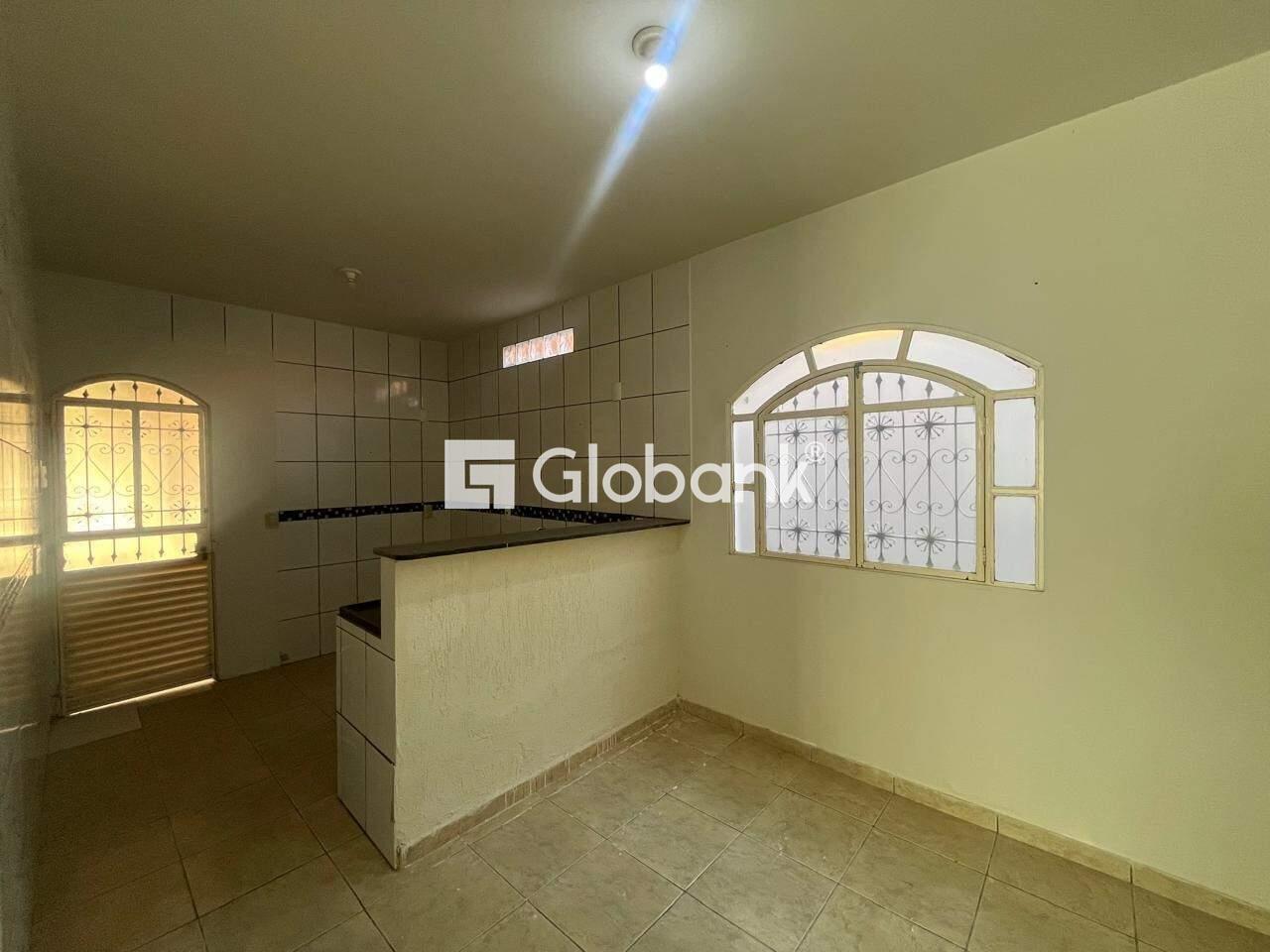 Casa 4 quartos à venda Maracanã 240m² Montes Claros MG: 