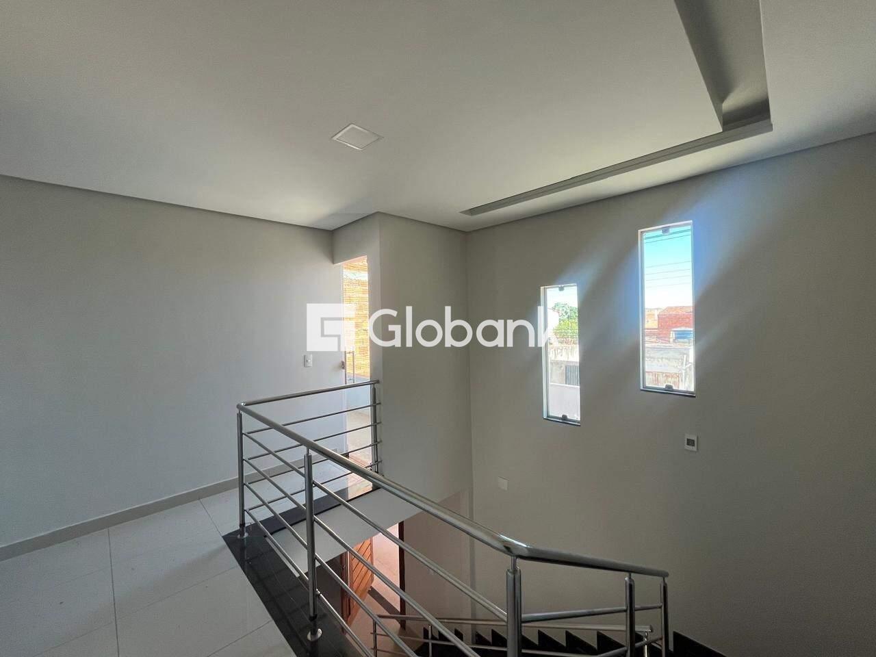 Casa 4 quartos à venda Maracanã 240m² Montes Claros MG: 