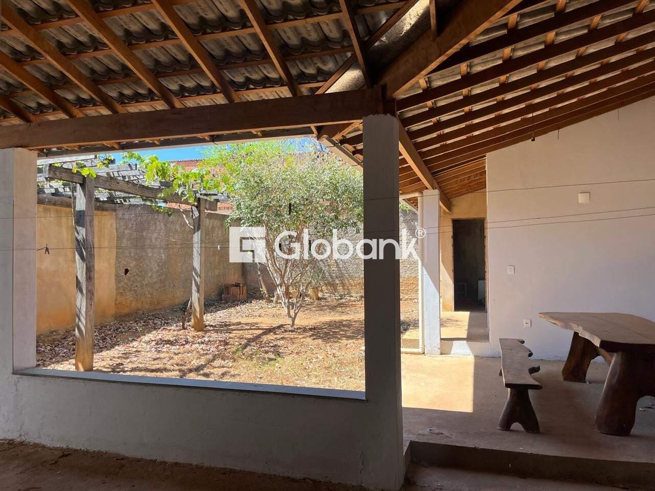 Casa 4 quartos à venda Maracanã 240m² Montes Claros MG: 