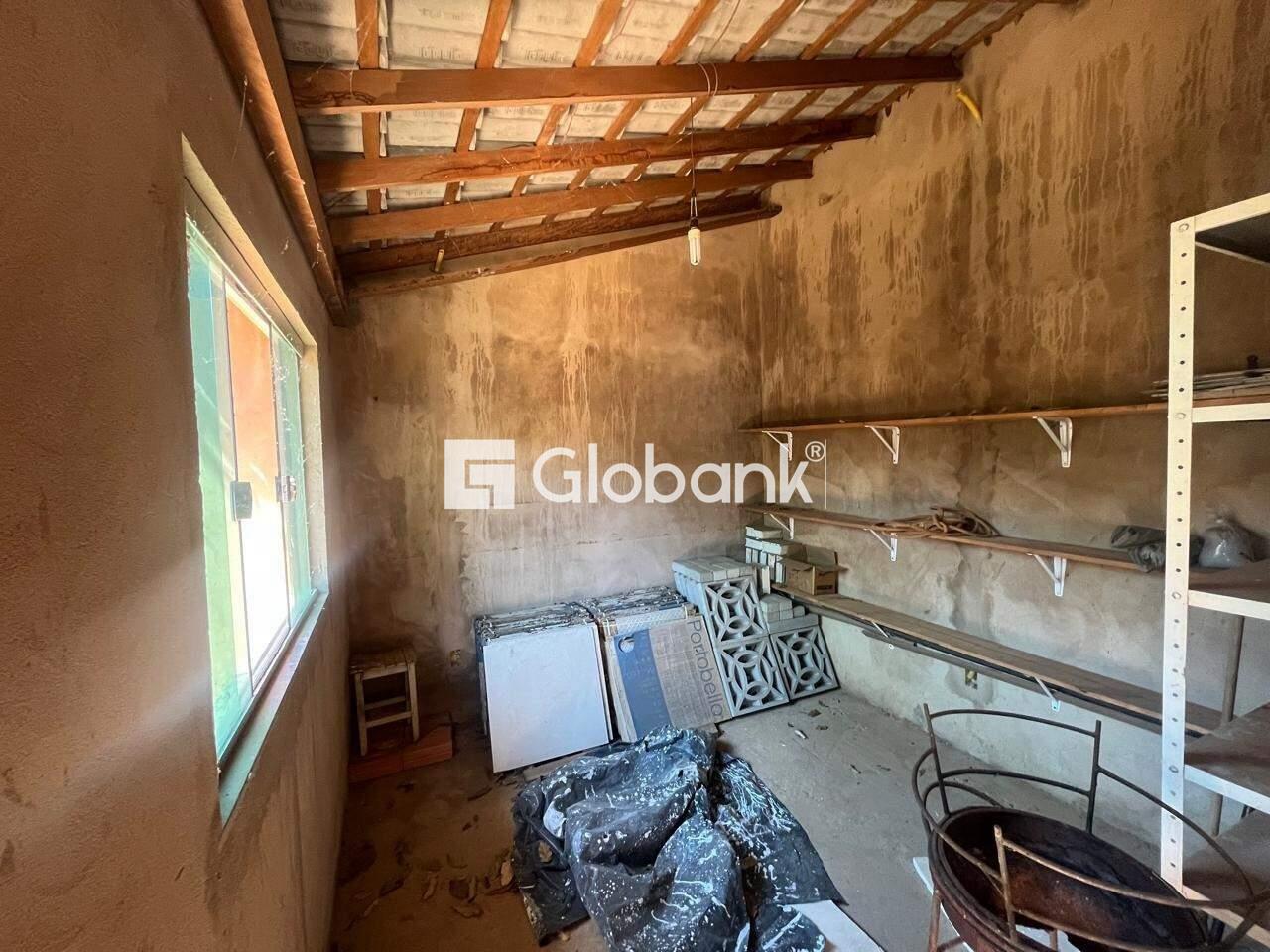 Casa 4 quartos à venda Maracanã 240m² Montes Claros MG: 