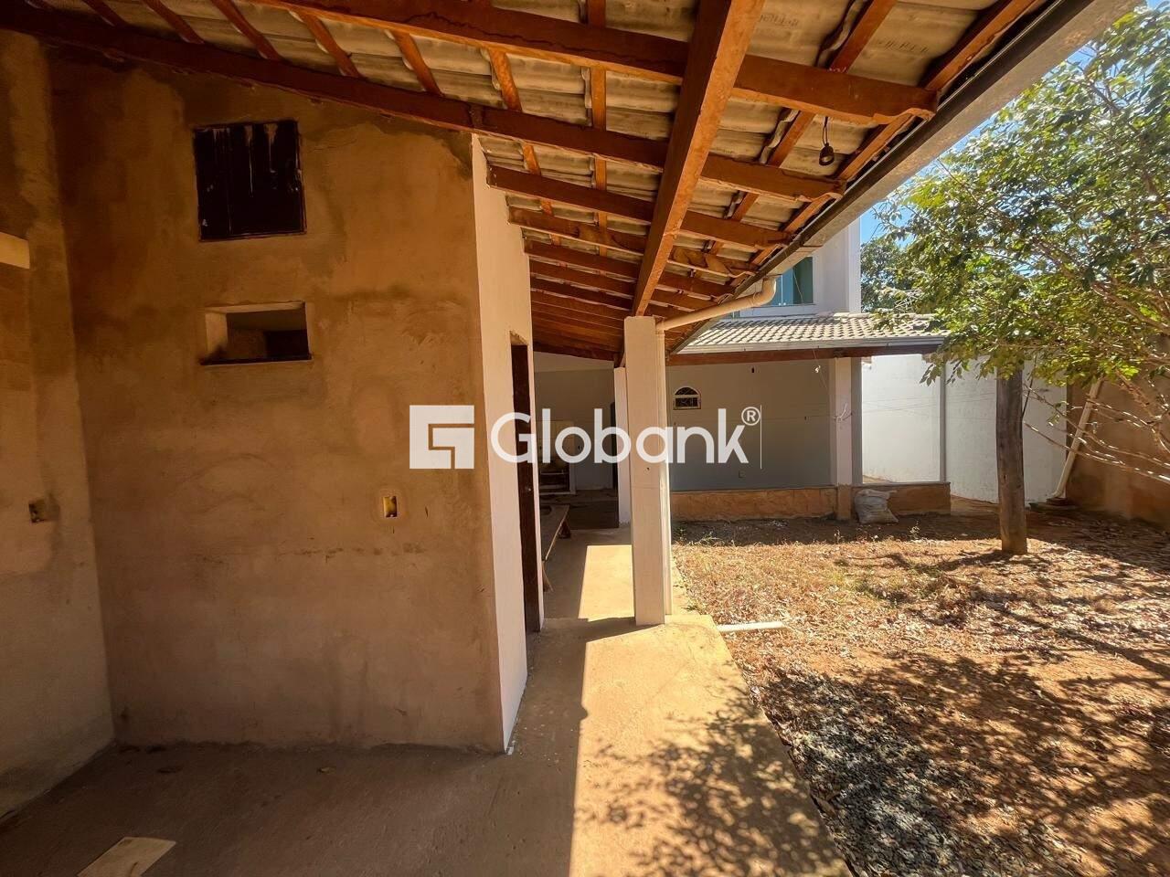 Casa 4 quartos à venda Maracanã 240m² Montes Claros MG: 