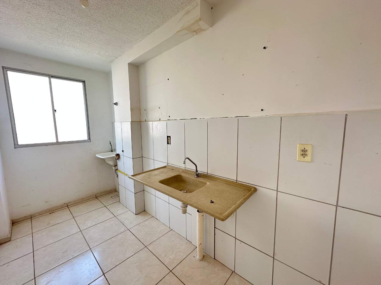 Apartamento 2 quartos para aluguel Vila Atlântida 48m² Montes Claros MG: Cozinha