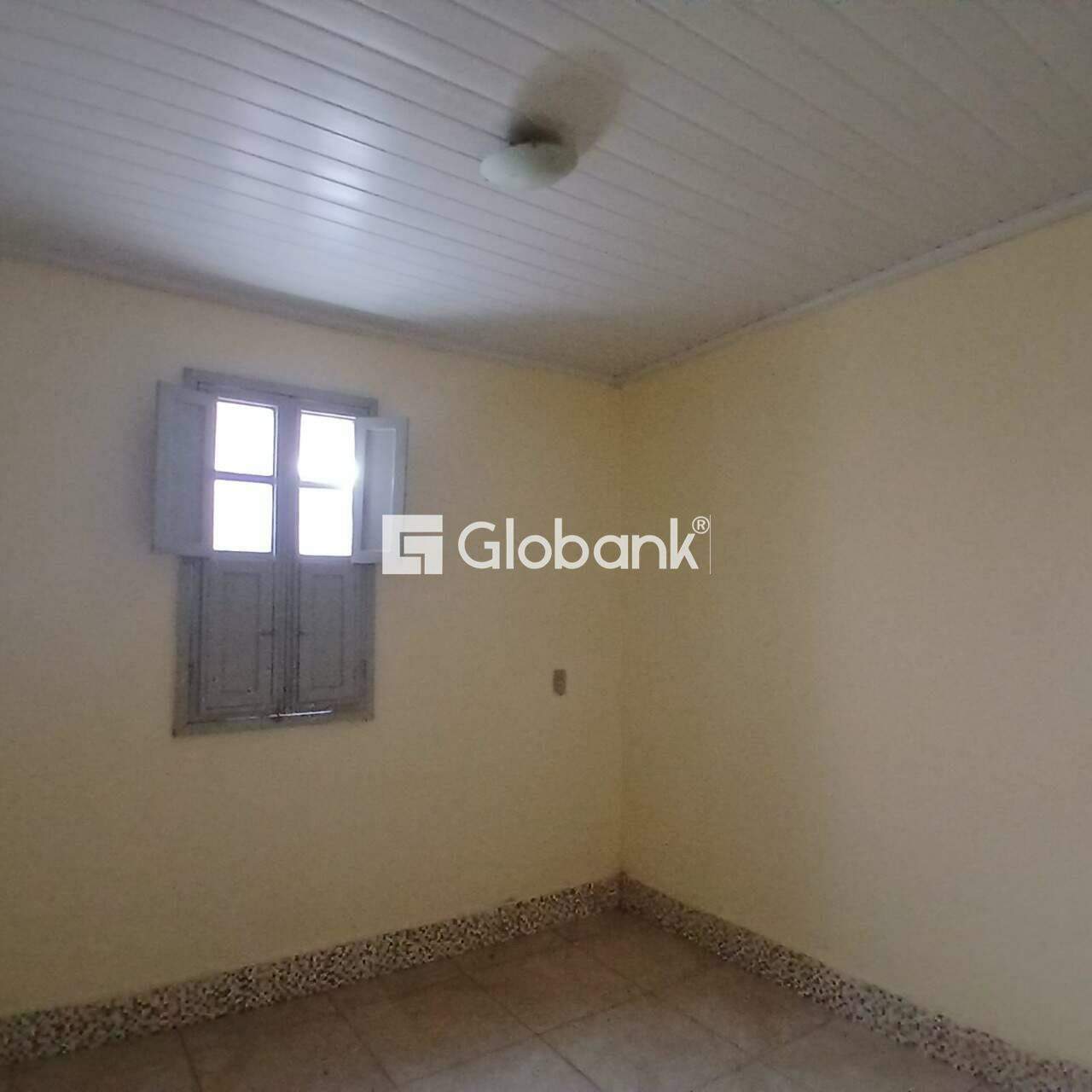 Casa 8 quartos à venda Roxo Verde 280m² Montes Claros MG: