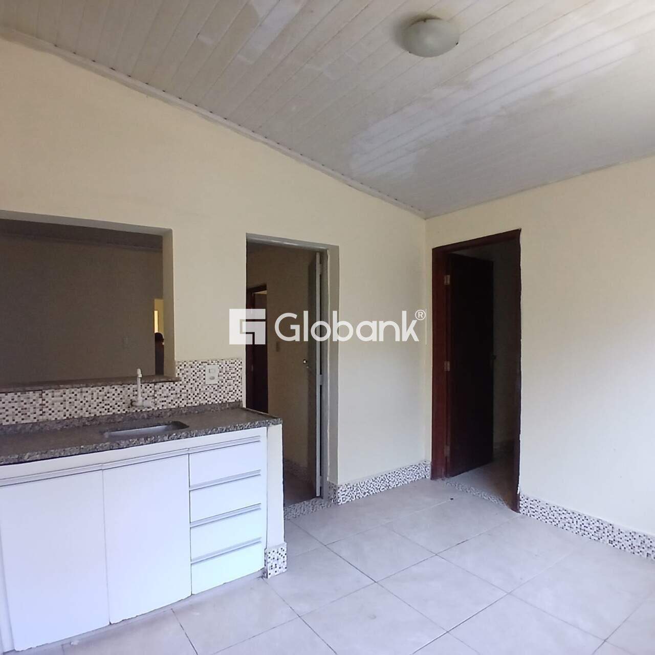 Casa 8 quartos à venda Roxo Verde 280m² Montes Claros MG: