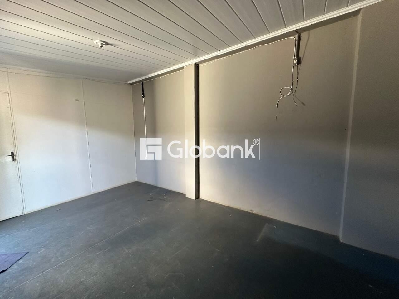 Casa 6 quartos para aluguel Delfino Magalhães 210m² Montes Claros MG: Sala