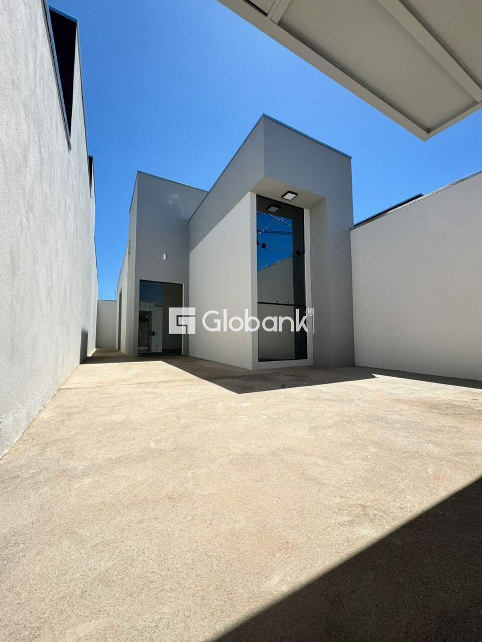 Casa 2 quartos à venda Residencial Terra Jardim 50m² Montes Claros MG: