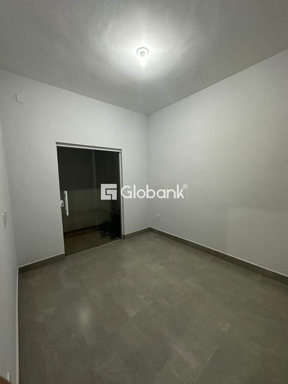 Casa 2 quartos à venda Residencial Sul Jacarandás 50m² Montes Claros MG: 