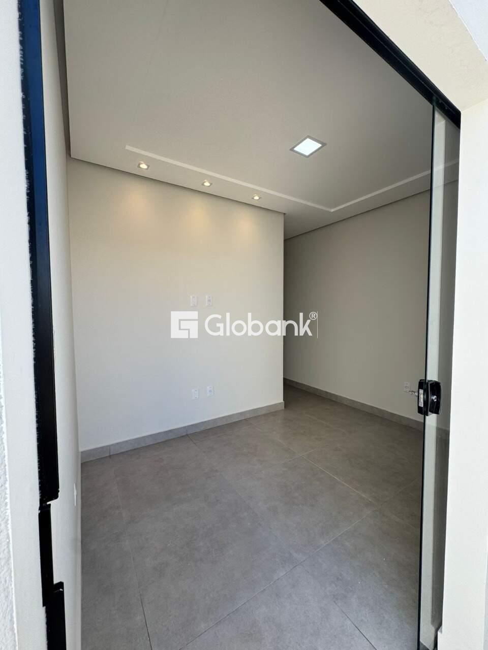 Casa 2 quartos à venda Residencial Terra Jardim 50m² Montes Claros MG: 