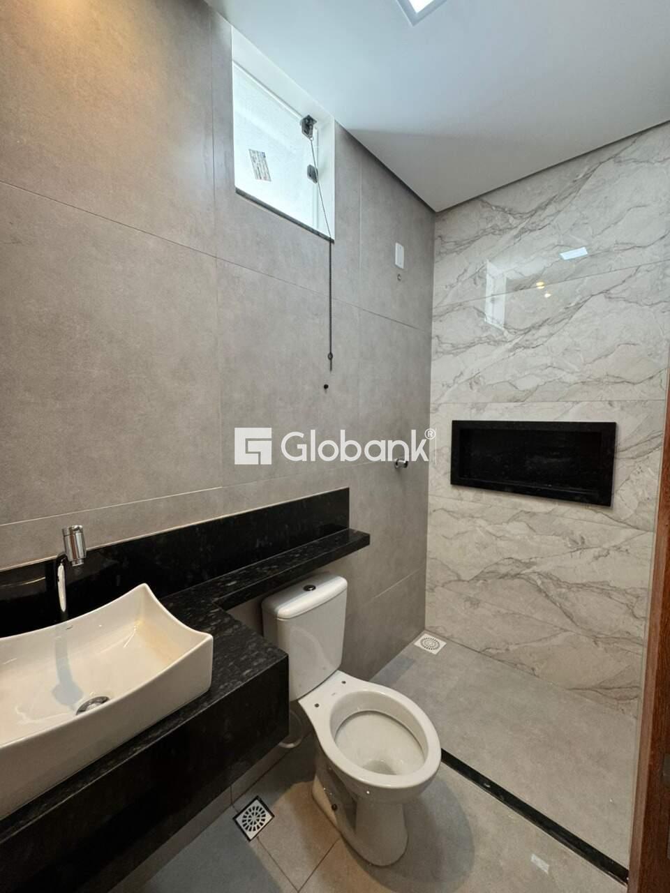 Casa 2 quartos à venda Residencial Terra Jardim 50m² Montes Claros MG: 