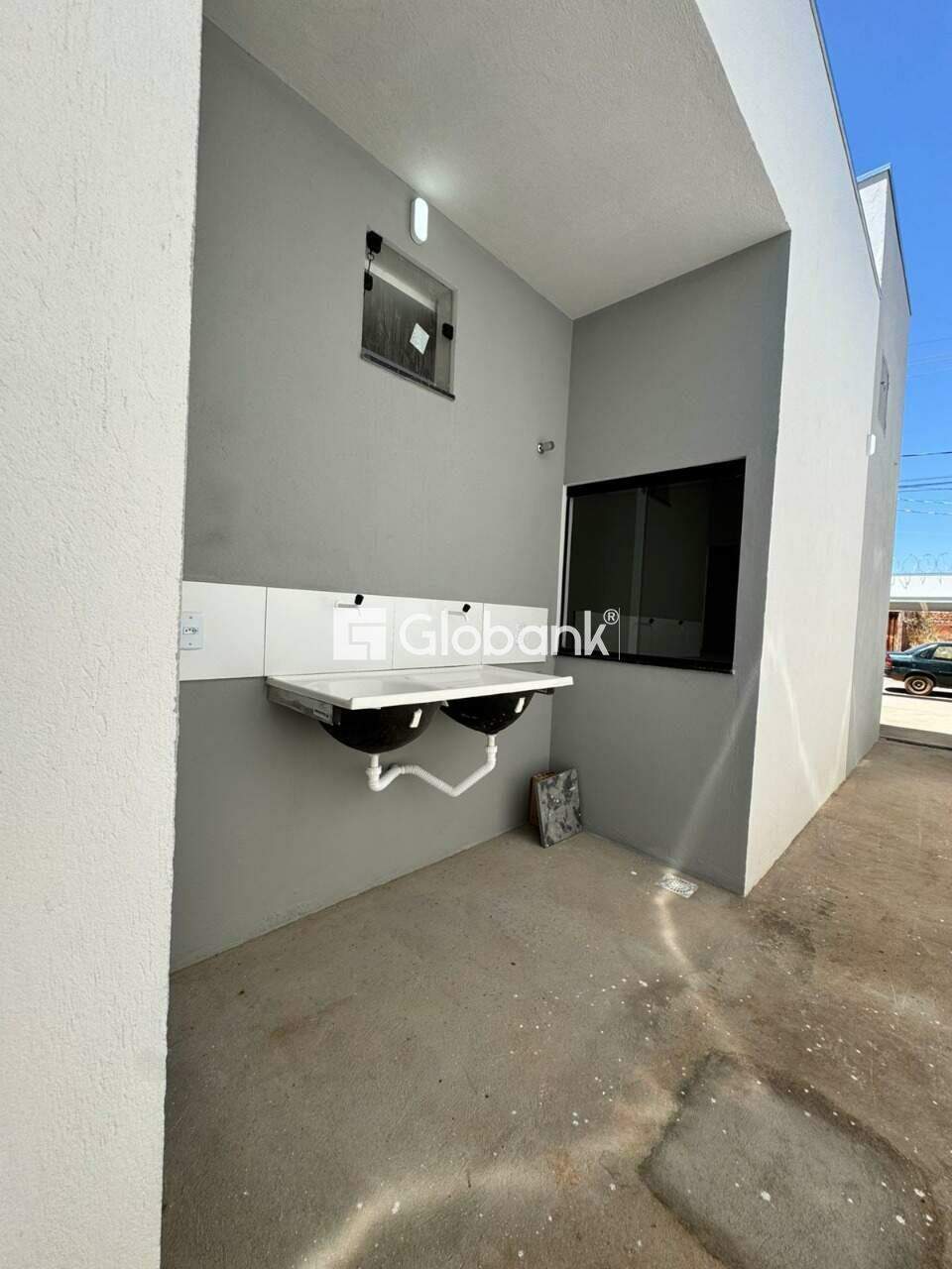 Casa 2 quartos à venda Residencial Terra Jardim 50m² Montes Claros MG: