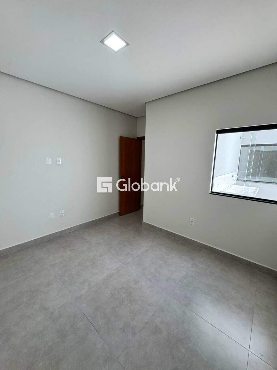 Casa 2 quartos à venda Residencial Terra Jardim 50m² Montes Claros MG: