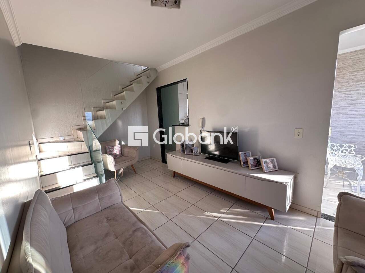 Cobertura 4 quartos à venda Canelas 100m² Montes Claros MG: 