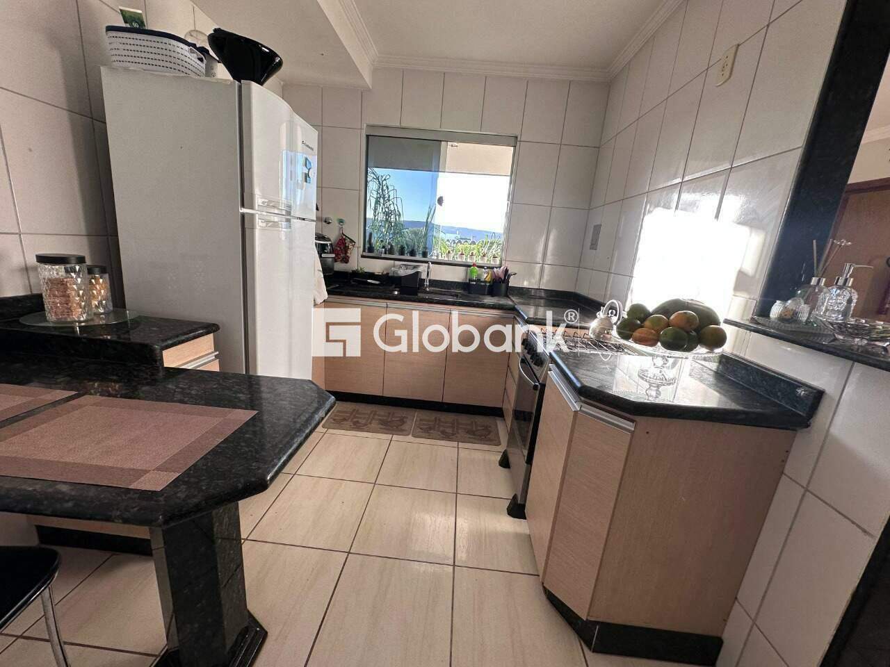 Cobertura 4 quartos à venda Canelas 100m² Montes Claros MG: 