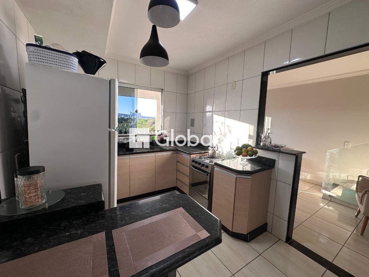 Cobertura 4 quartos à venda Canelas 100m² Montes Claros MG: 