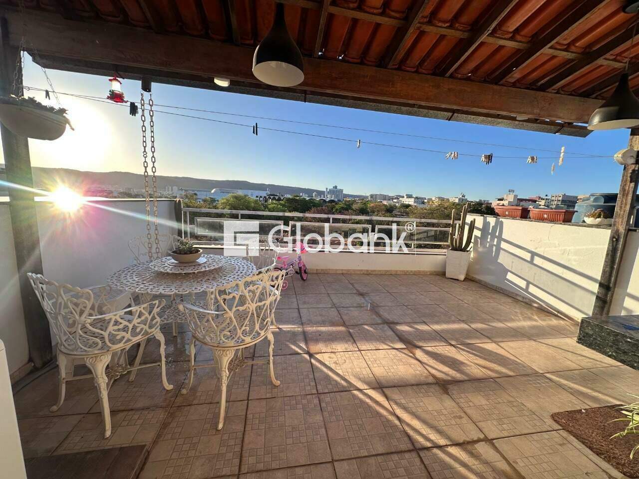 Cobertura 4 quartos à venda Canelas 100m² Montes Claros MG: 