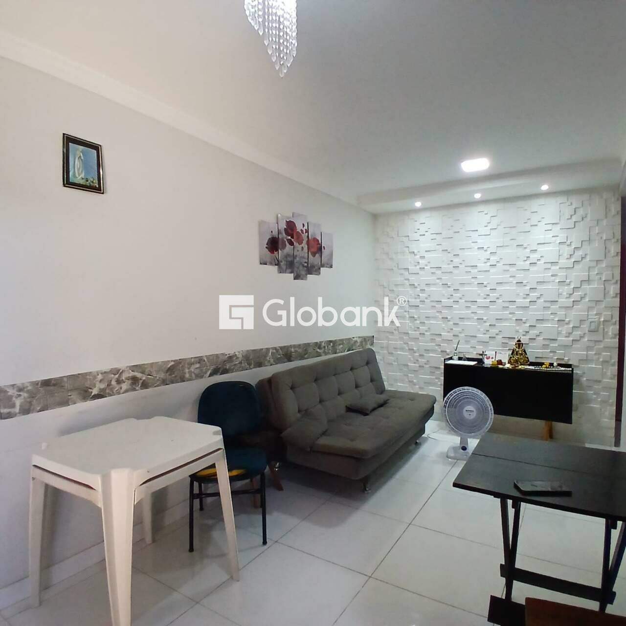 Casa 3 quartos à venda Loteamento Novo Jaraguá 64m² Montes Claros MG: 